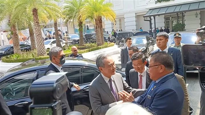 安華王毅今午檳城會面