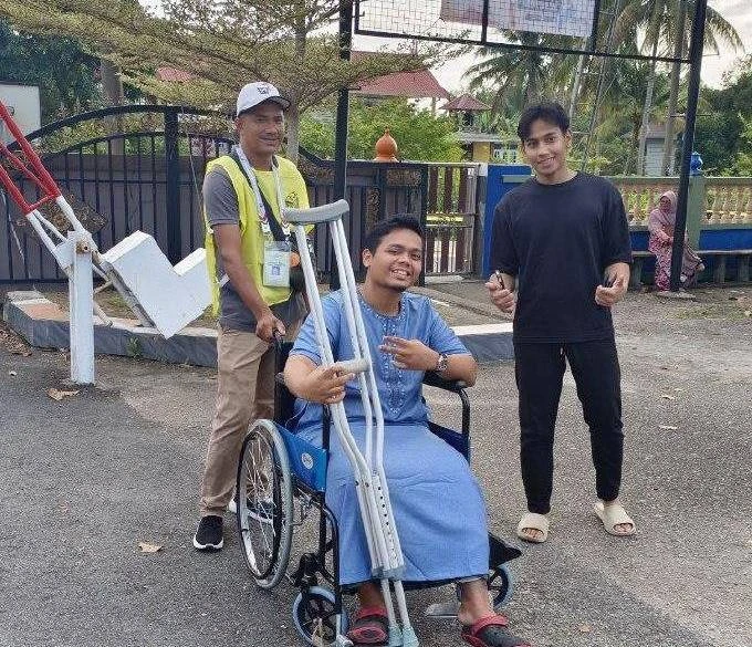 【6州選舉】登青年遇車禍骨折　拄拐杖忍痛投票