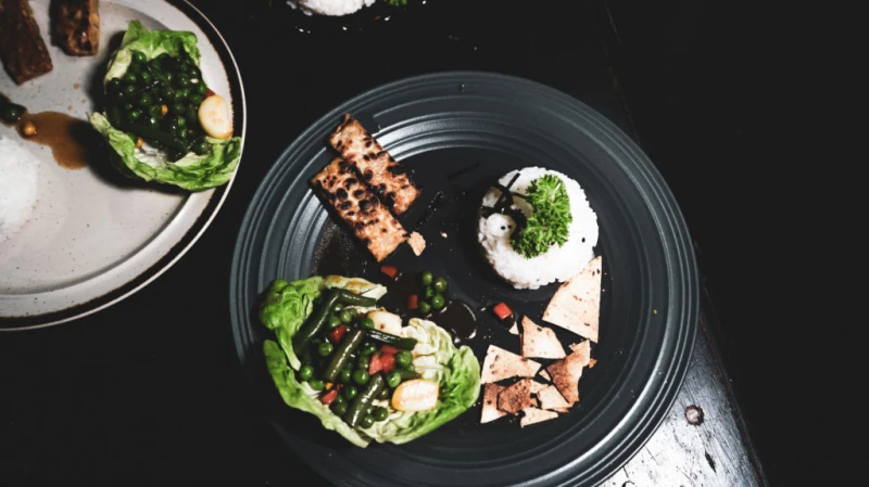 餐桌即為畫布  「即興廚房」探索需求的藝術