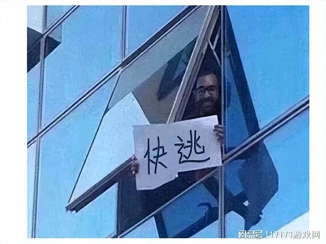 王一博代言寶可夢卡牌，粉絲卻稱打牌太下頭，網友：遊戲王贏了！