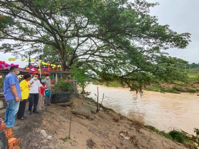 一場豪雨　芙蓉縣10區陷汪洋一片