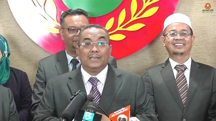 一人掌多職務薪水也一樣　沙努西：是哀悼而非恭賀