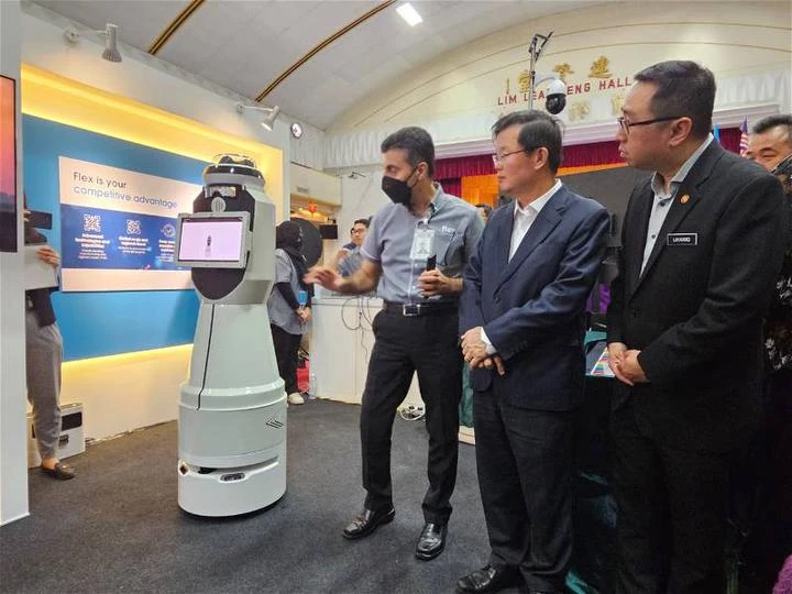 時刻監督大馬海域輻射　鄭立慷：政府計劃再安裝4架檢測儀器