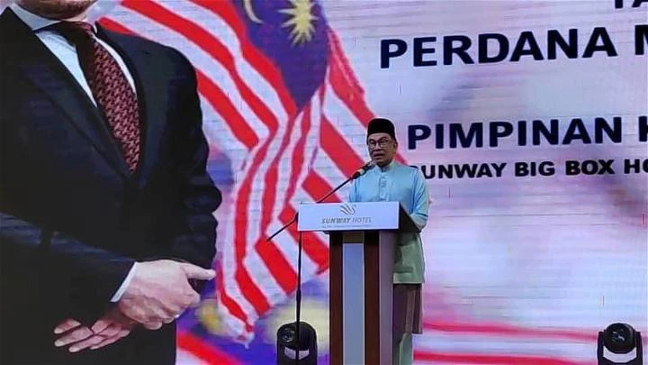 《聖訓40段》僅涉及穆斯林群體 　安華：政府沒強制非穆斯林學習