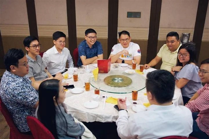 或同時競選馬青一哥　胡偉豪與林添順交流政見