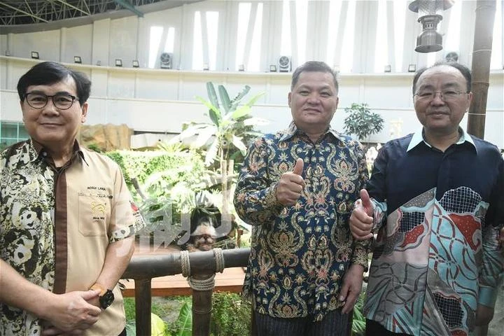 「誼誼」「升誼」歡送會　范長錫：熊貓象徵馬中友好關係