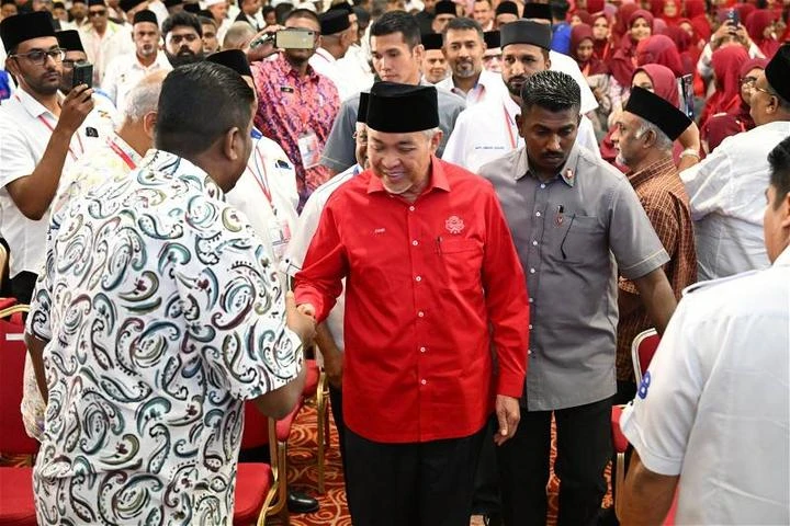 阿末扎希：曾被希盟政府勒令　繳納1300萬令吉所得稅