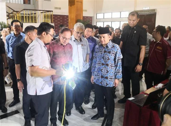 首相：國債高達1.5兆　政府制定財案須根據優先順序 