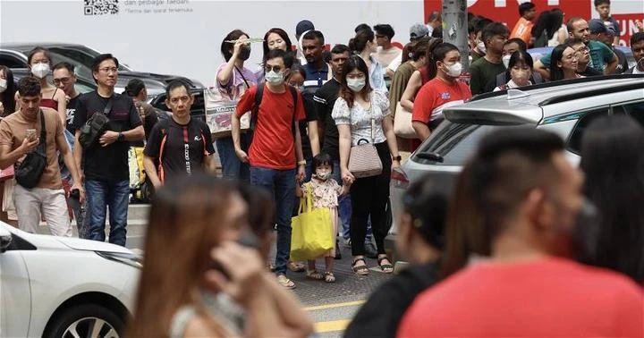 統計局：家庭平均收入增長2.4%　城市貧窮率達4.5%