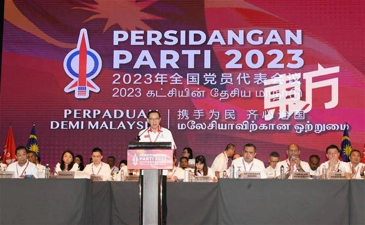 選民在柔雙補選拒絕國盟　林冠英：團結政府不受種族政治左右