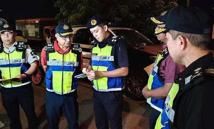 充公送餐員摩哆遭網民非議　陸路交通局：執法只為教育和保護生命