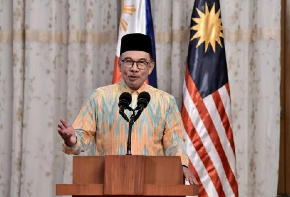 【扎希被判DNAA】安華：不排除到國會作出解釋