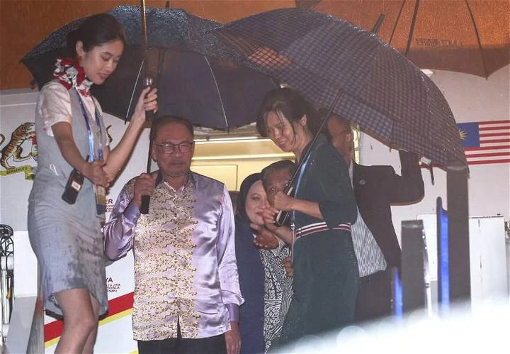 安華抵達中國南寧　任相以來第二度訪華