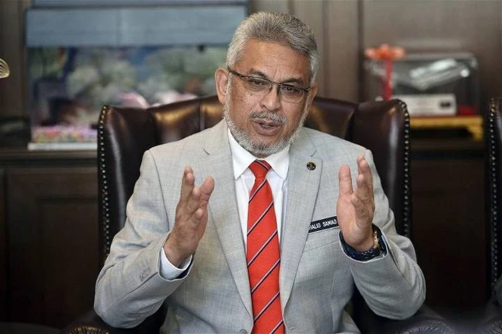 卡立沙末：國盟施壓政府重啟扎希案　僅為博同情以維持影響力