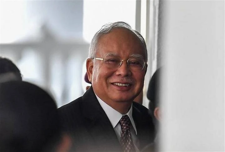 納吉於2013年收到新加坡公司6.81億美元資金