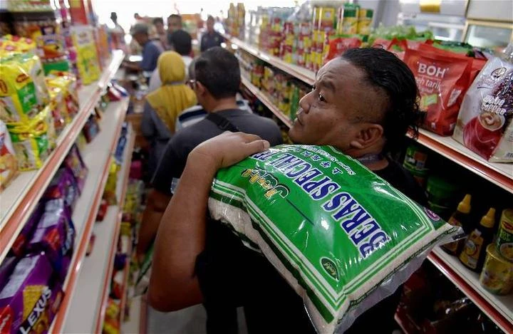 農糧部：穩定本地白米供應　允許餐飲業者批發價買進口白米