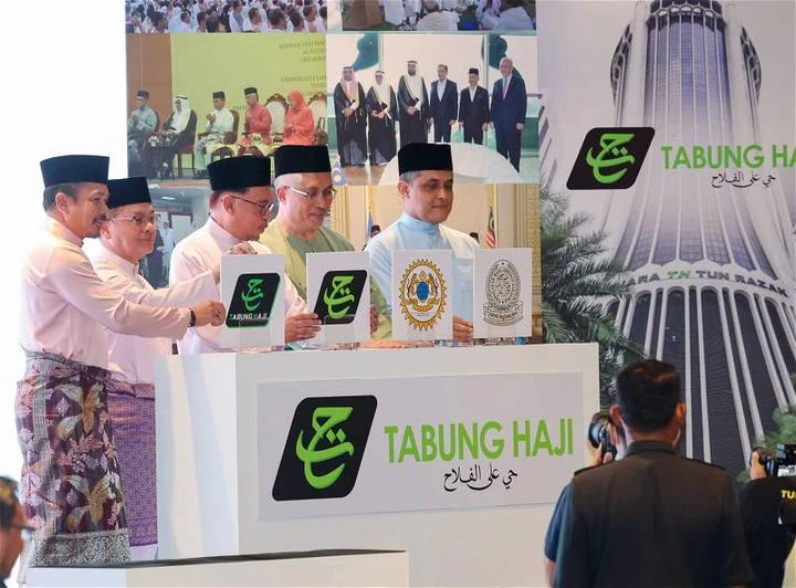 安華：將討論歸還朝聖局資產