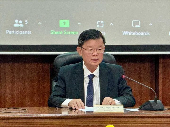 23檳島市議員宣誓就任　曹觀友：隨政治意願去做就對了