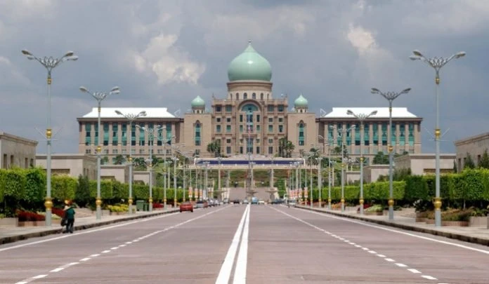 【總稽查司報告】聯邦政府財政赤字逾994億　占GDP 5.6%