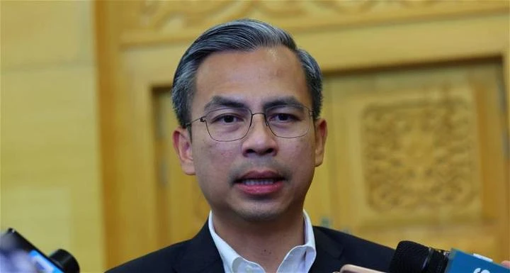 法米斥哈迪經常缺席國會　卻在議會廳外批評安華