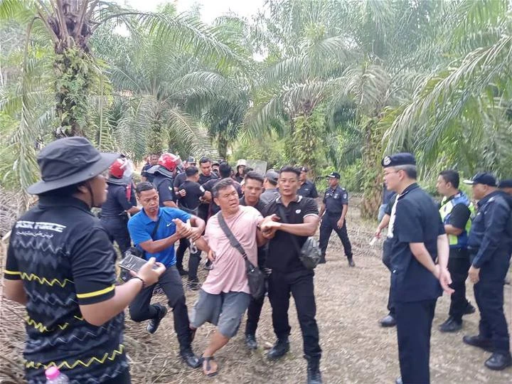 參與聲援被驅逐拱橋農民　社會主義黨主席及另3人被捕