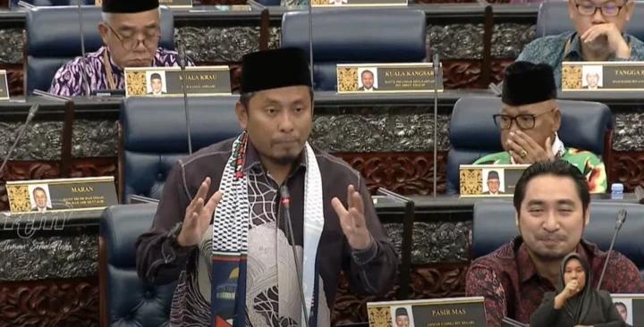 大馬絕不屈服於任何威脅　阿末法德里促安華公開受哪個國家威脅