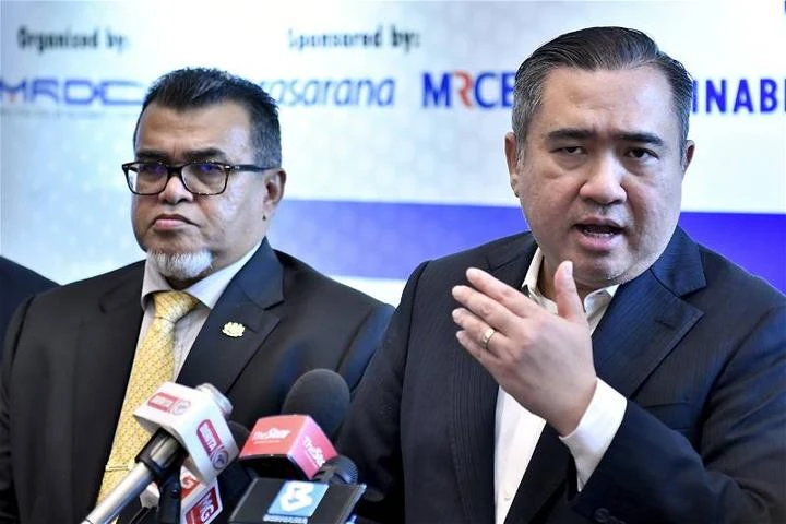 電動車路稅免稅期2025年結束　陸兆福：12月公布路稅框架