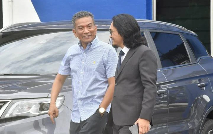 警方儘速傳召「H先生」　查J-KOM前總監男男猥褻對話案