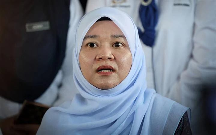 不滿被批偽信者　教長發律師信向伊黨議員和《哈拉卡》索賠50萬