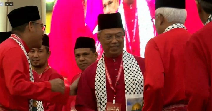 讓路給其他有潛力的領袖　慕尤丁宣布不捍衛土團黨主席職