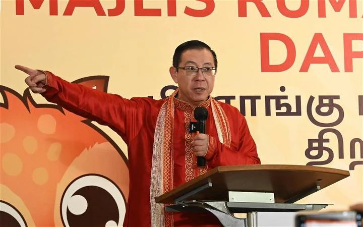 慕尤丁聽妻話捍衛黨主席職　林冠英：不敢認U轉搬太太出來？