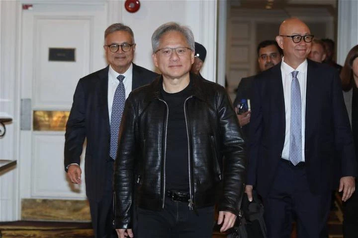 不否認與楊忠禮建數據中心　黃仁勛：若能合作將是榮幸