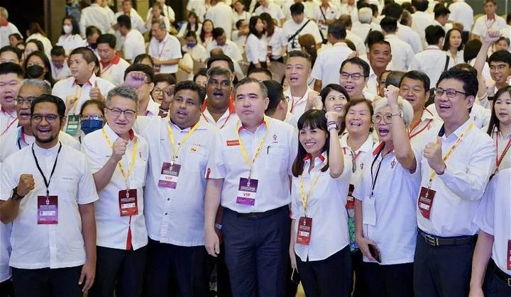 劉鎮東：團結政府致力改善經濟生態　冀國人無需越堤工作