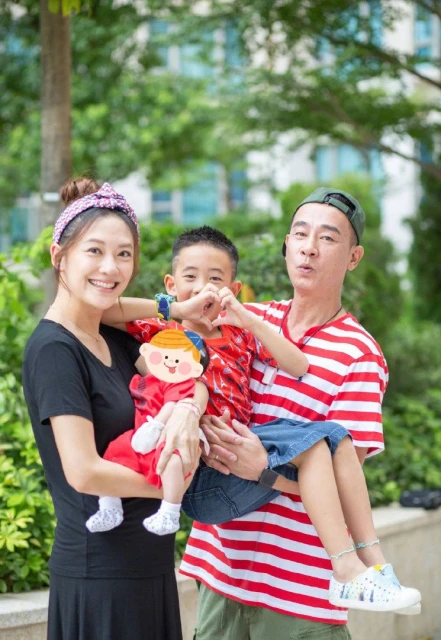 「不喜歡給長輩帶孩子」言論被翻出　應采兒育兒觀被贊爆