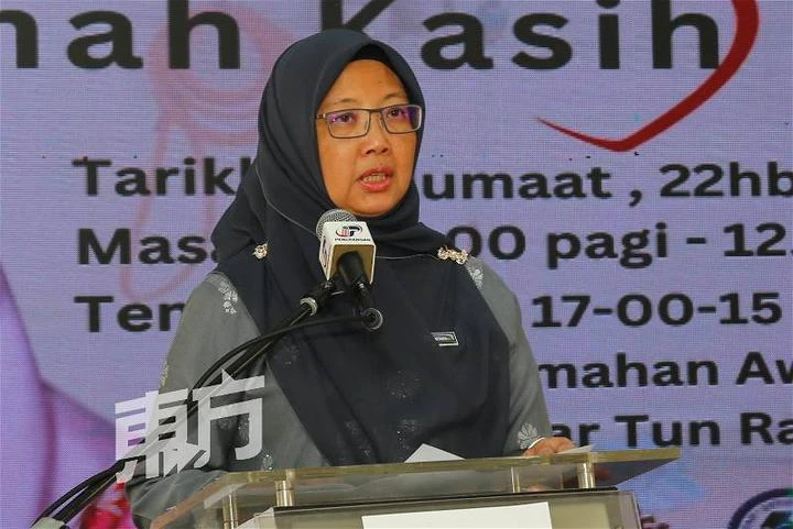 扎麗哈：店主若違規租借執照予外勞　市政局或取消執照