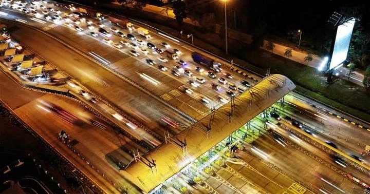 聖誕連假首日　各大道現車龍