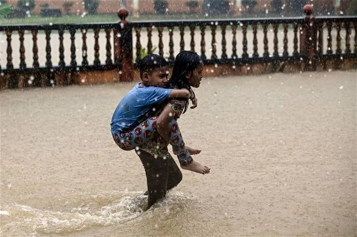 吉蘭丹水災6溺斃1失蹤　副大臣：勿在災區戲水