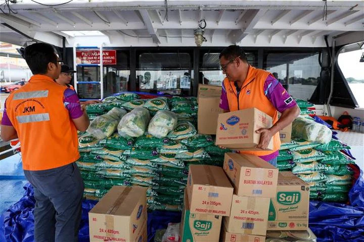 道路中斷無法進入內陸村落　原民局通過策略夥伴派物資