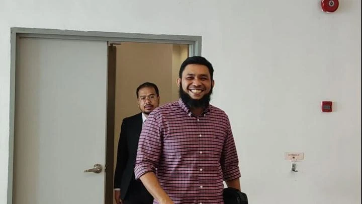 涉嫌稱政府親以色列　Papagomo被控煽動不認罪