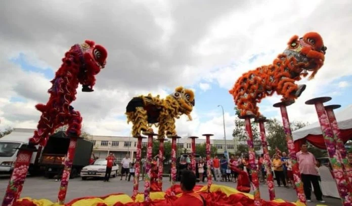 全國各地舞獅團缺學員 廣招新生應付訂單