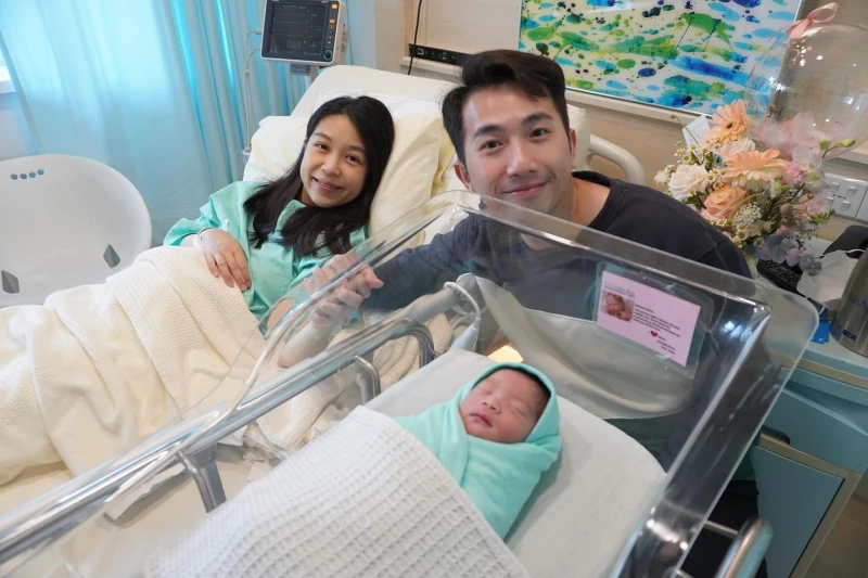 當新手媽媽「1周哭了3次」　關萃汶慶幸老公葉朝明是「好隊友」