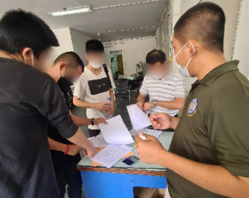 慘遭老千集團騙去柬埔寨　警救出16名大馬人