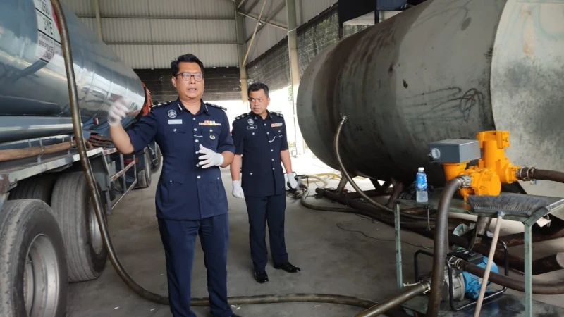 用改裝羅里到油站添柴油　甲警方再搗破非法儲藏庫