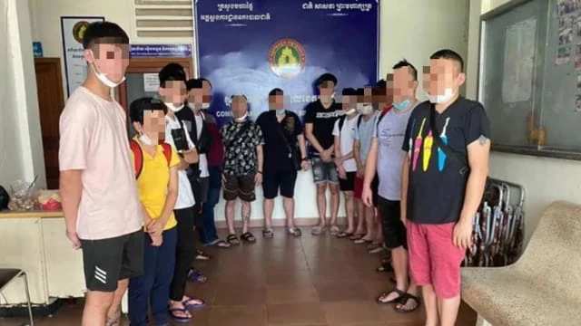 12馬國人柬埔寨陷打工騙局今回國 警方：仍有45馬國人待救