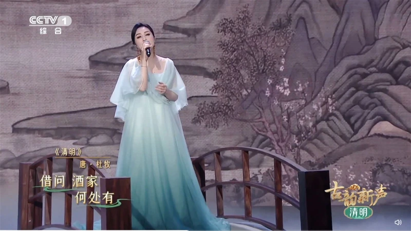 被指中年發福　楊千嬅拍片為上海打氣 網：比以前還漂亮！