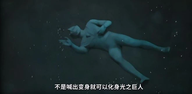 每天印1億張，年入40億！在中國，還有啥卡牌比奧特曼卡更瘋狂？