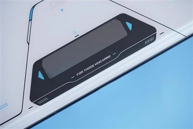 驍龍8+滿血輸出，硬核性能怪獸——騰訊ROG遊戲手機6 Pro評測