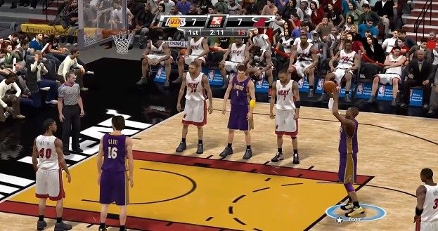 奔三的籃球少年與虛擬世界承載的籃球夢