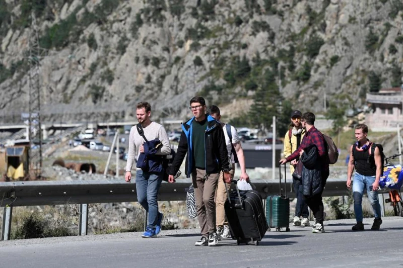 各出奇招逃難逃兵役　俄國男性為何這麼害怕被召上前線？