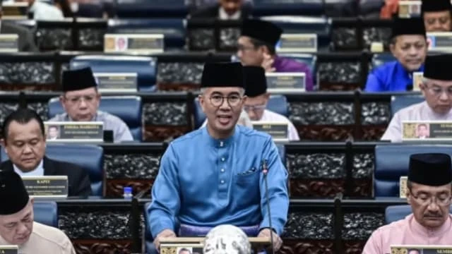 馬國財長：1999年曾發生財案宣布後解散國會